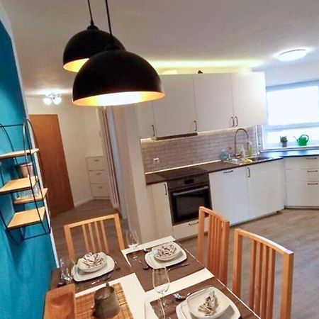 Rooftop Apartments - Doppelzimmer In Gemeinschaftsunterkunft Ulm Exteriér fotografie